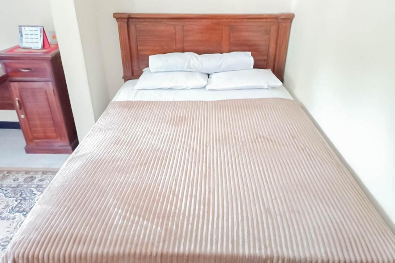 Triyoga Homestay Syariah Redpartner Sangkanurip Exteriér fotografie